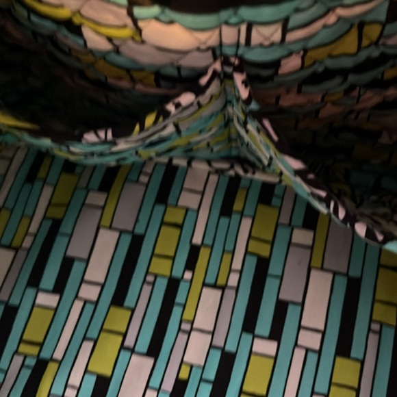 Vera Bradley retired island blooms two handle weekender tote w/shoulder strap - Picture 13 of 16